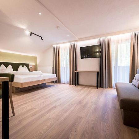 Hotel Sigmunderhof Chienes Luaran gambar