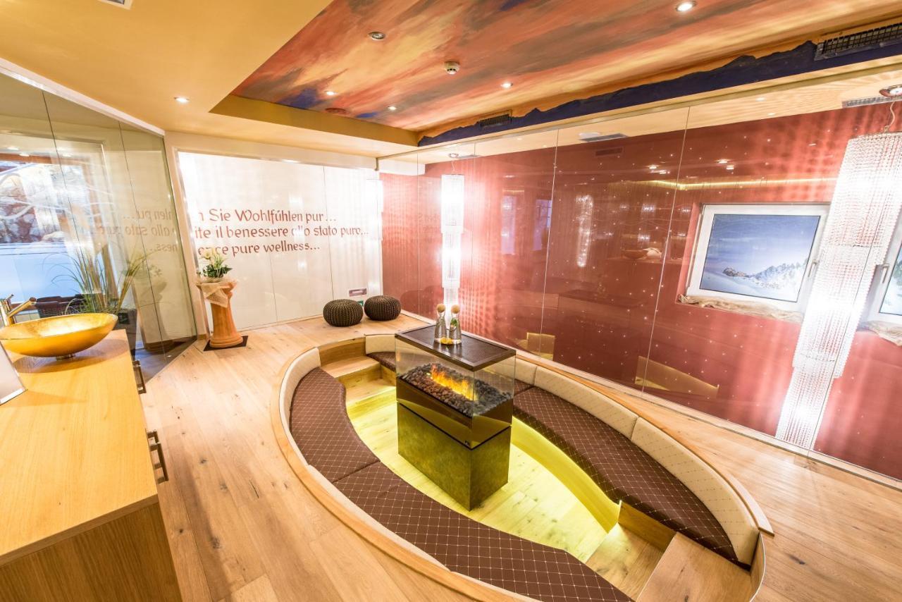 Hotel Sigmunderhof Chienes Luaran gambar
