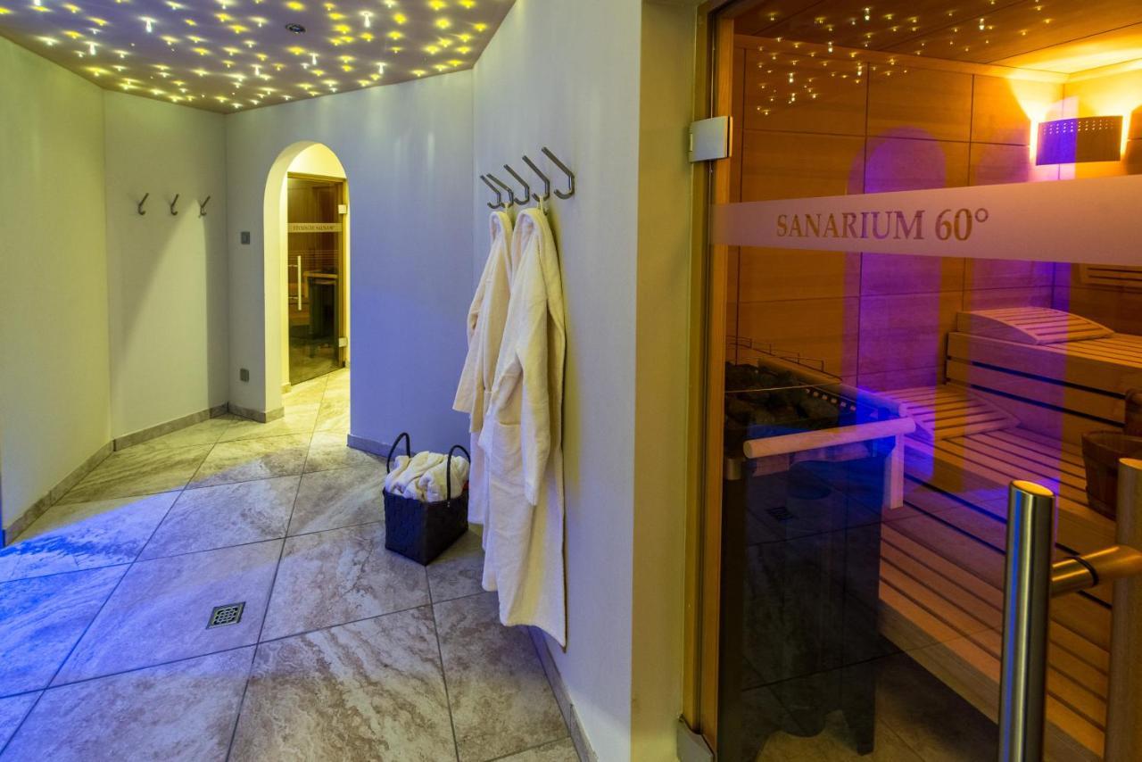 Hotel Sigmunderhof Chienes Luaran gambar