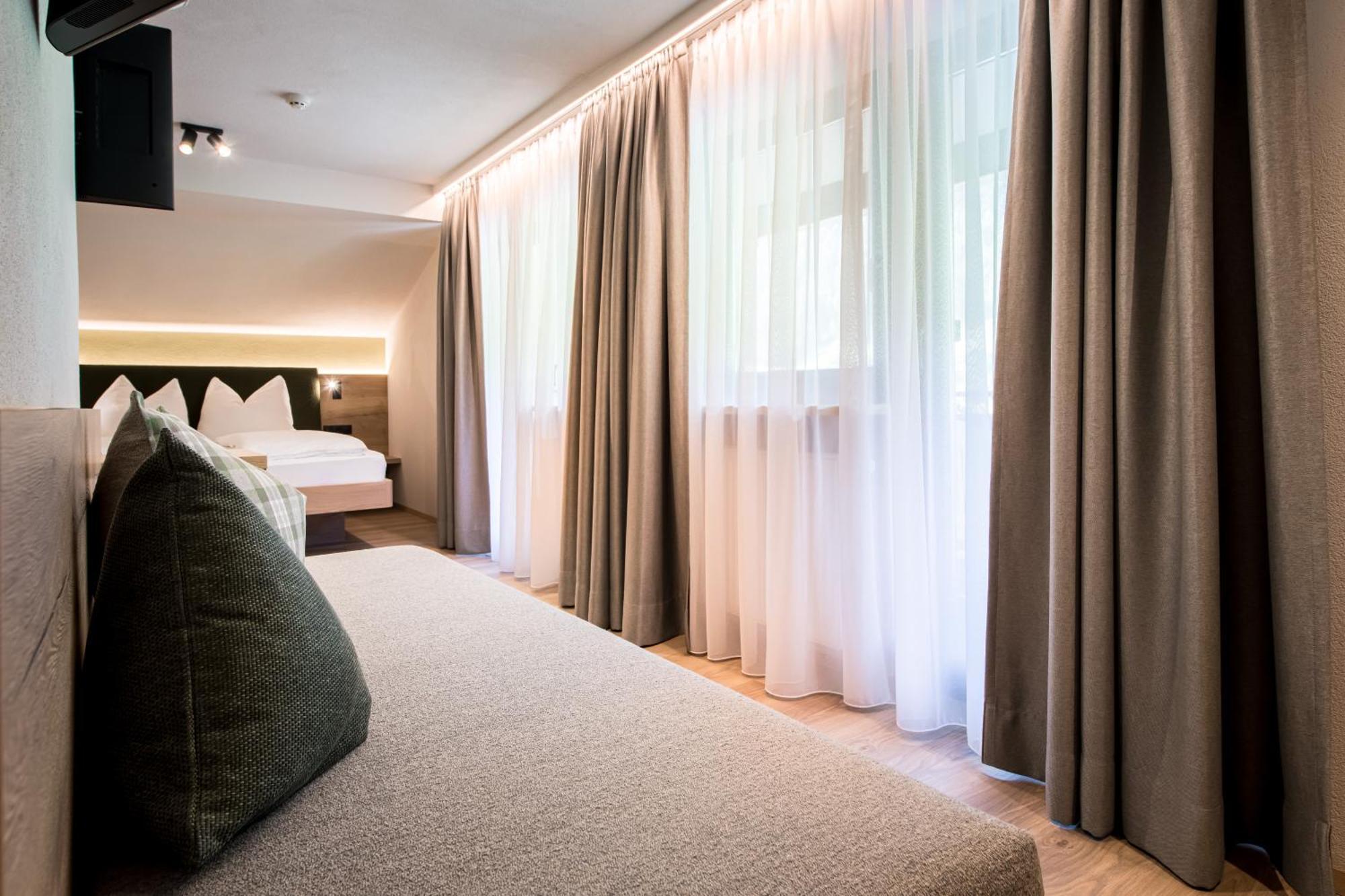 Hotel Sigmunderhof Chienes Luaran gambar